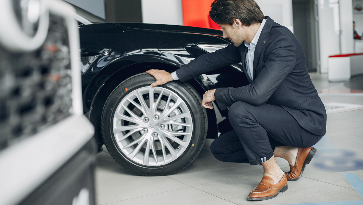 Tire distributors roll out data-driven operations with data warehousing